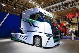 一汽解放星熠電動牽引車