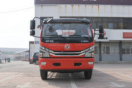 東風多利卡D8冷藏車