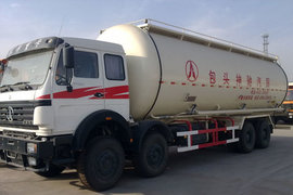 北奔重卡粉粒物料運(yùn)輸車