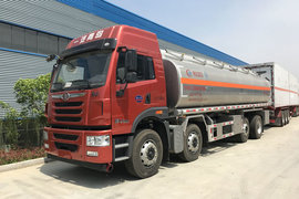 湖北程力(程力威牌)青島解放底盤油罐車
