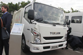 湖北程力(程力威牌)躍進(jìn)底盤(pán)垃圾車(chē)