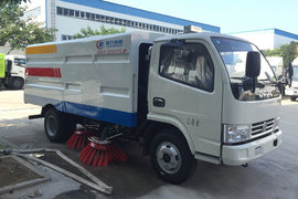 湖北程力(程力威牌)東風(fēng)多利卡底盤掃路車