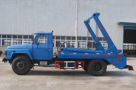 武漢市政(皇冠牌)東風(fēng)商用車底盤垃圾車