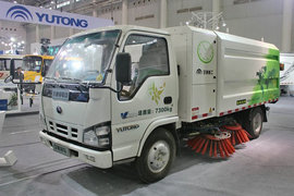 宇通重工慶鈴底盤掃路車