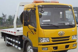 湖北江南(江特牌)青島解放底盤清障車