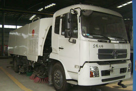 隨州東正(炎帝牌)東風(fēng)商用車底盤掃路車